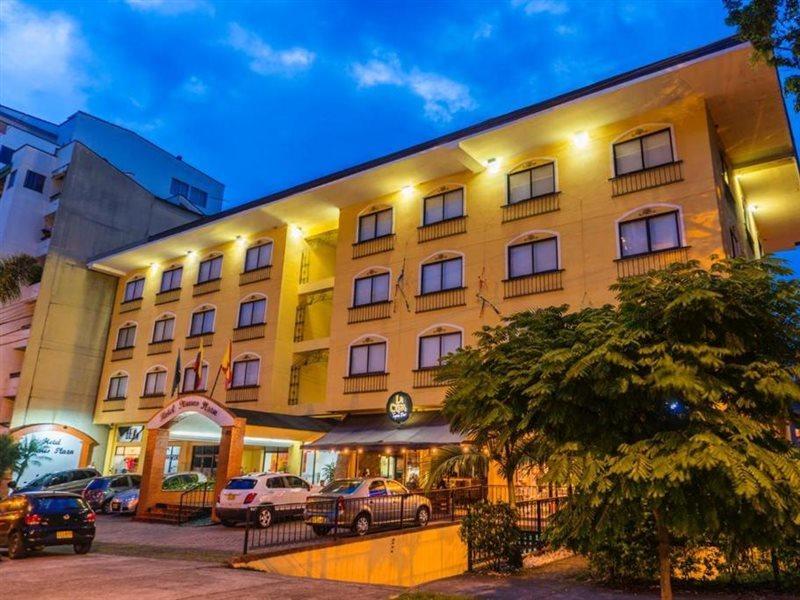 Hotel Pinares Plaza Pereira Eksteriør bilde
