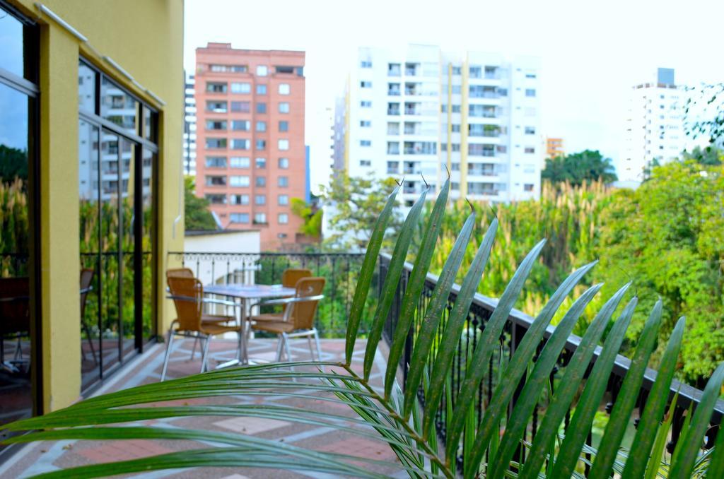 Hotel Pinares Plaza Pereira Eksteriør bilde