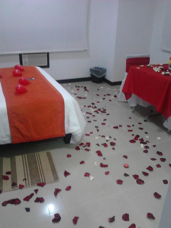 Hotel Pinares Plaza Pereira Eksteriør bilde